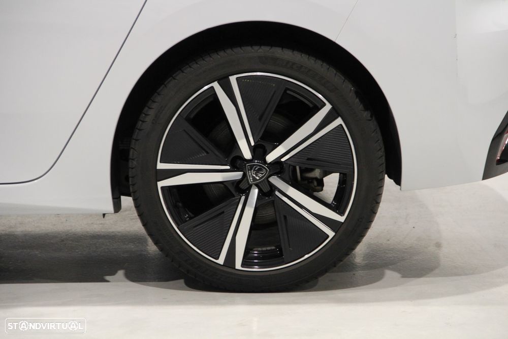 Peugeot 308 1.6 Hybrid GT e-EAT8 - 3