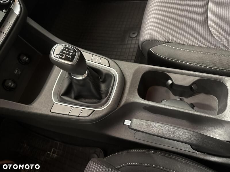 Hyundai i30 1.5 DPI Modern - 17