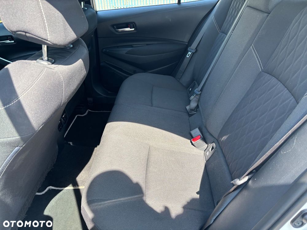 Toyota Corolla 1.8 Hybrid Executive - 17