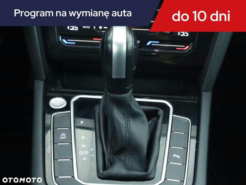 Volkswagen Passat Variant - 14