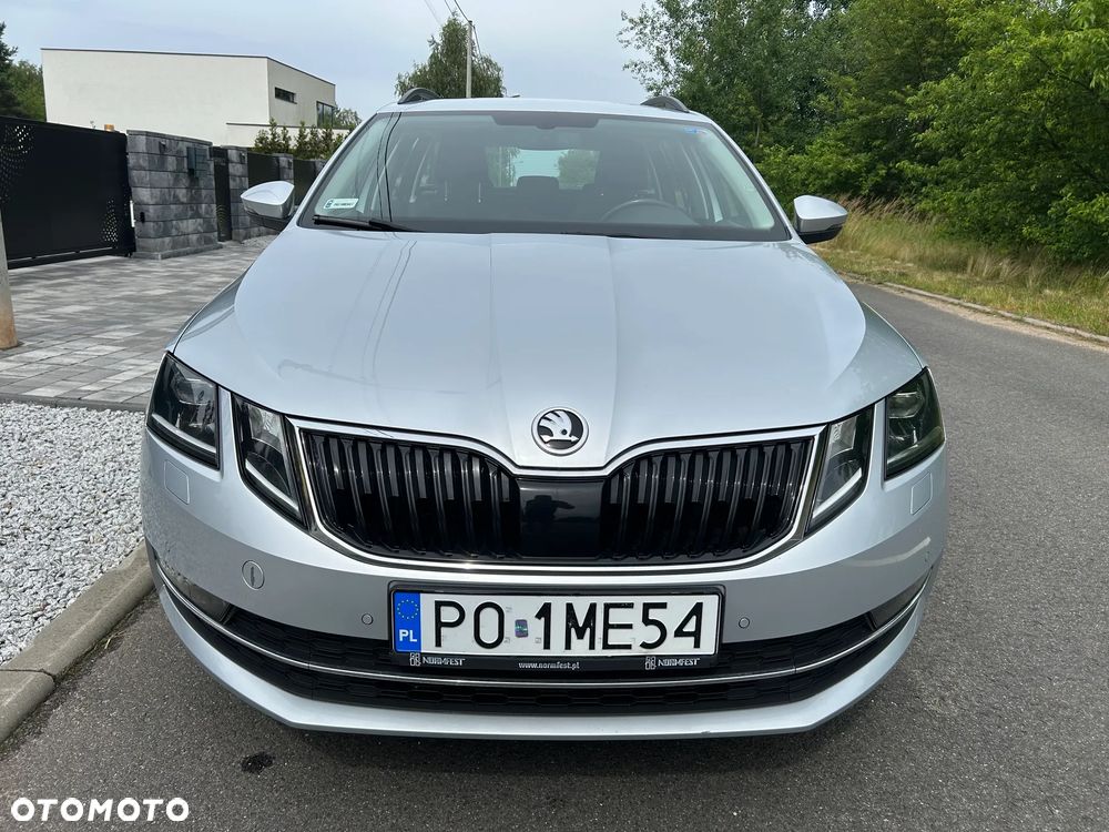 Skoda Octavia 1.6 TDI SCR Style DSG - 1