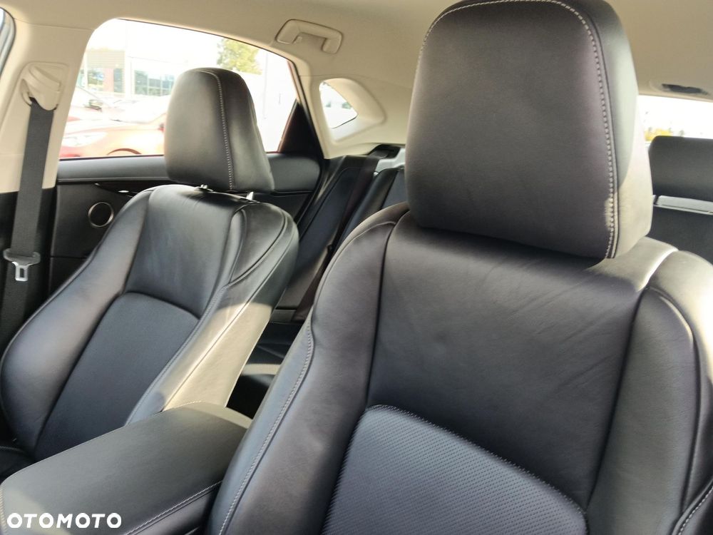 Lexus NX 200t Elite AWD - 16