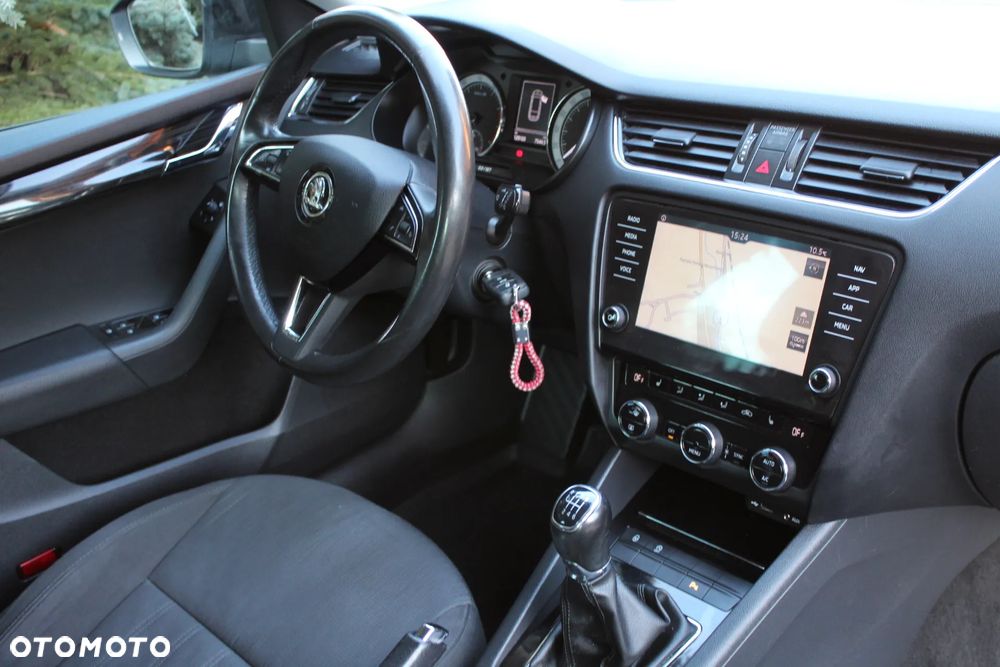 Skoda Octavia 1.8 TSI Elegance - 6