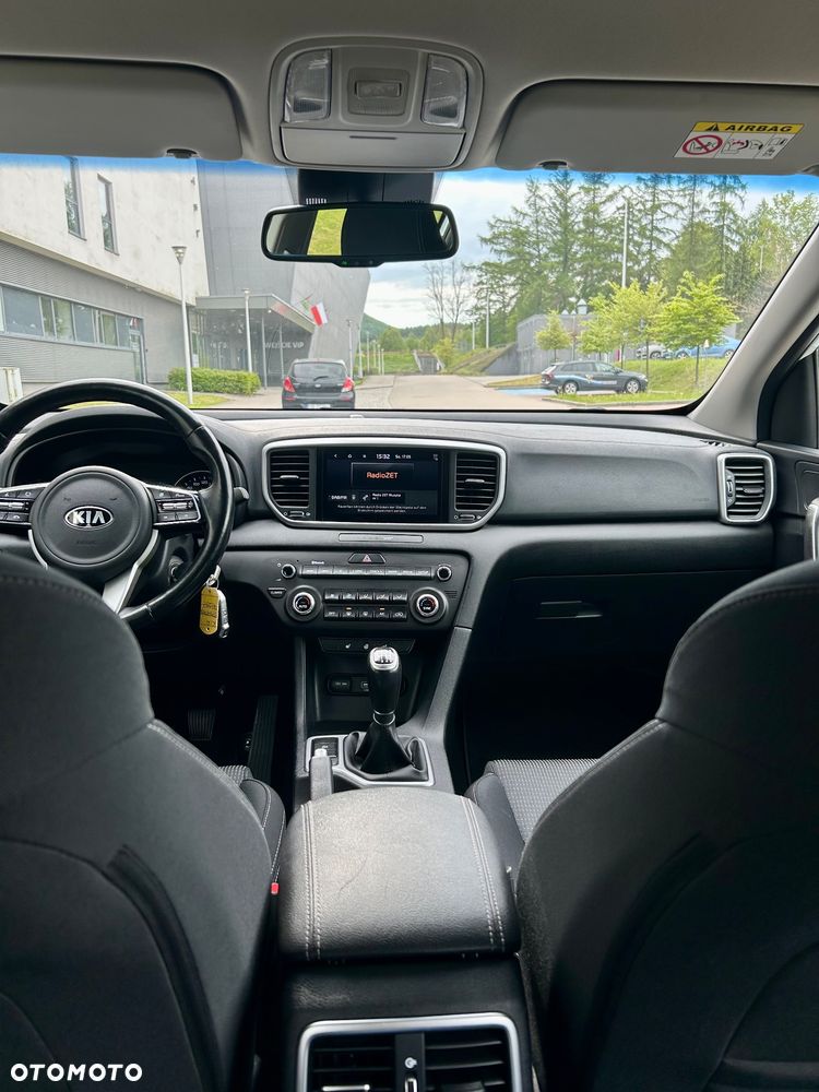 Kia Sportage 1.6 T-GDI 2WD VISION - 29