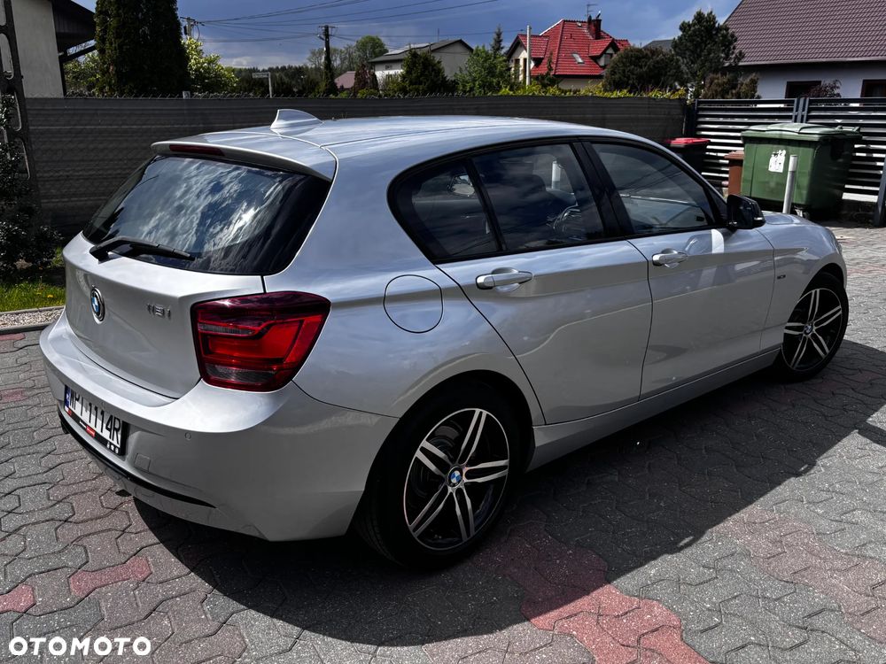 BMW Seria 1 118i Sport Line - 3