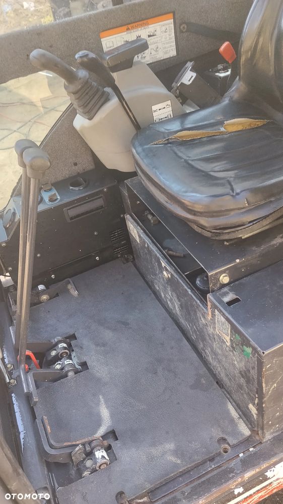 Mini koparkę bobcat 2007 rok godz.2300 - 3