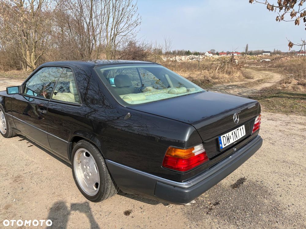Mercedes-Benz W124 (1984-1993) - 4