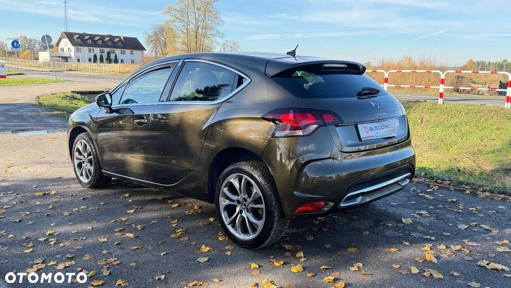 Citroën DS4 2.0 HDi SportChic - 30