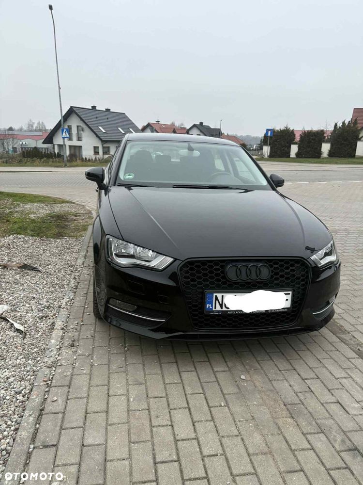 Audi A3 Sportback - 1
