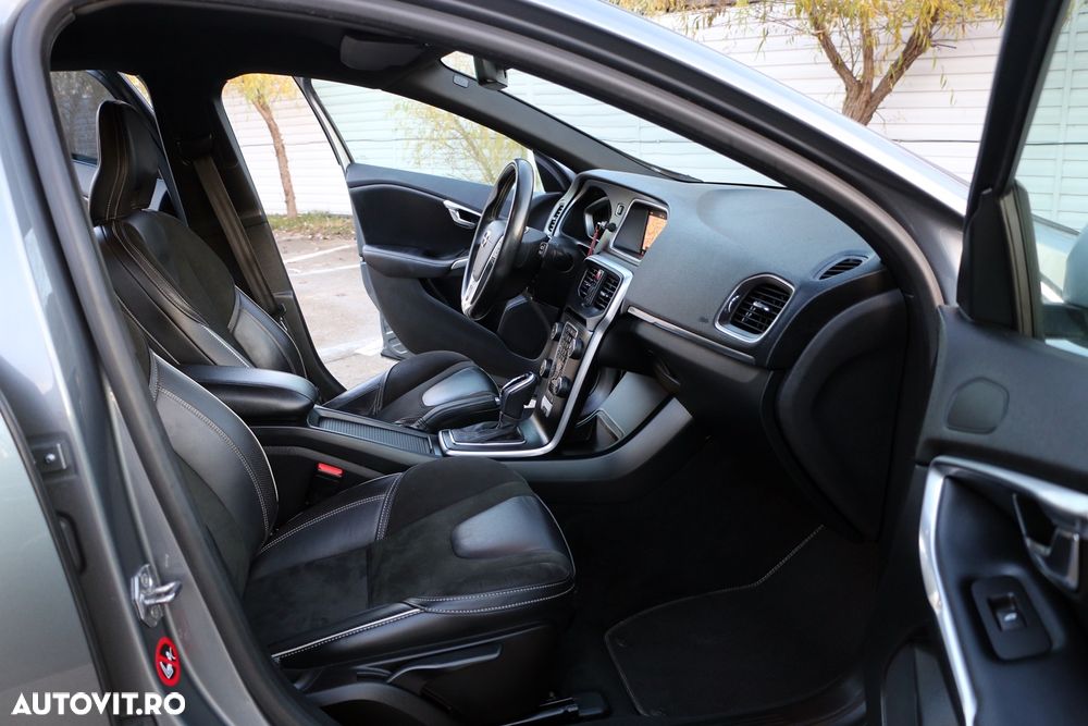 Volvo V40 D3 Geartronic R Design - 12