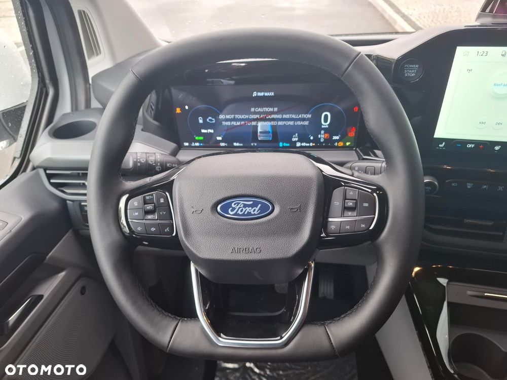 Ford Tourneo Custom 2.5 PHEV CVT 340 L2 Titanium X - 17