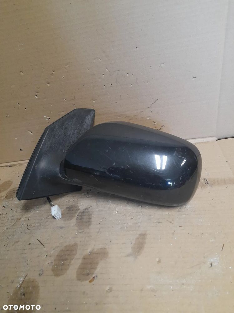 # LUSTERKO LEWE 3 PIN TOYOTA COROLLA E12 LIFT 209 CZARNY - 1