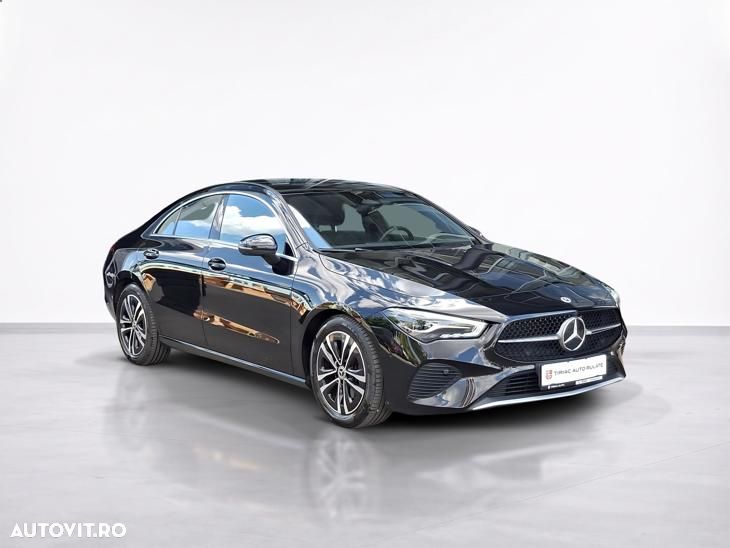 Mercedes-Benz CLA 180 7G-DCT - 9