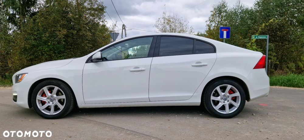 Volvo S60 ver-2-5-t5 - 5