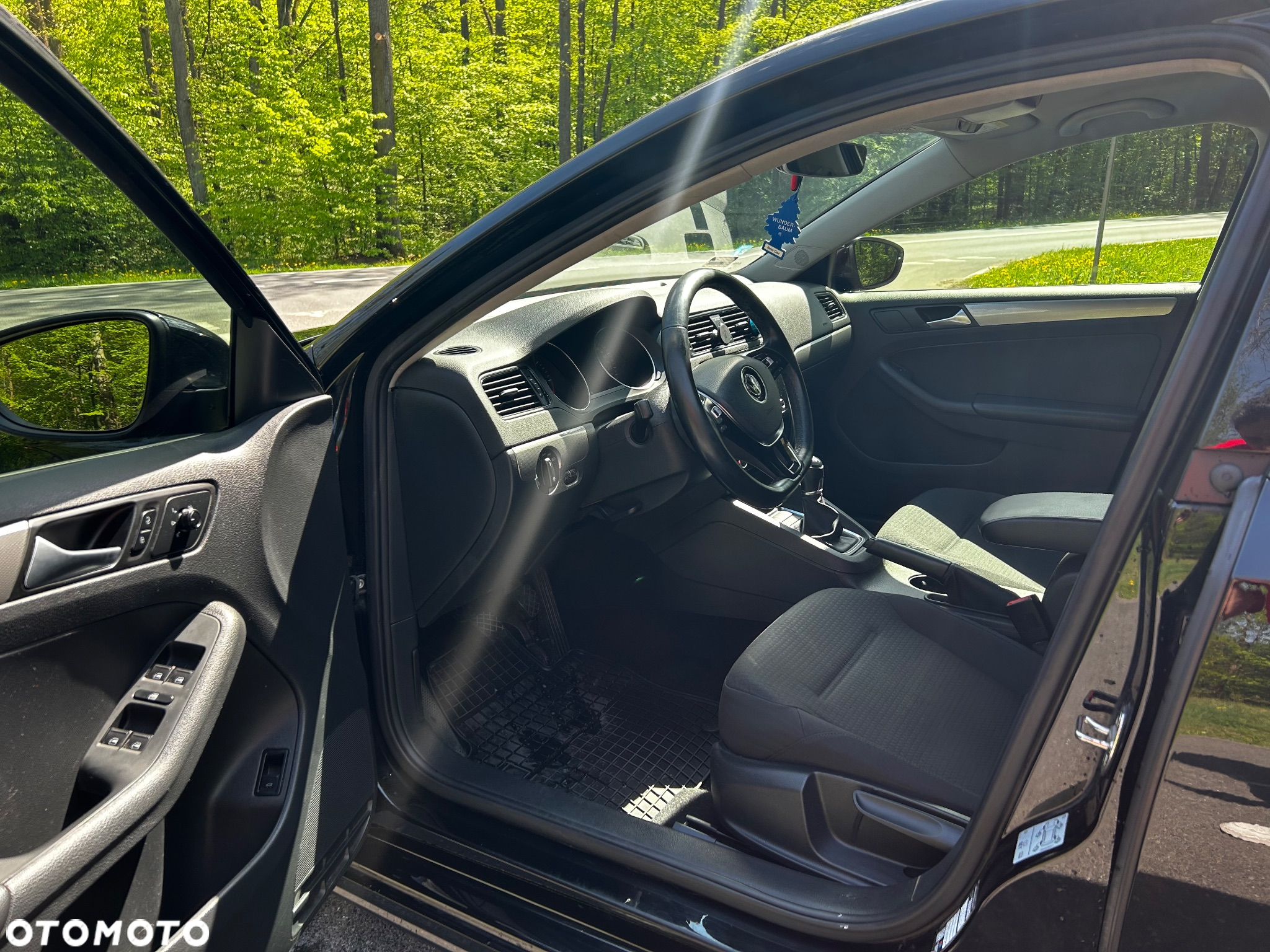 Volkswagen Jetta - 9