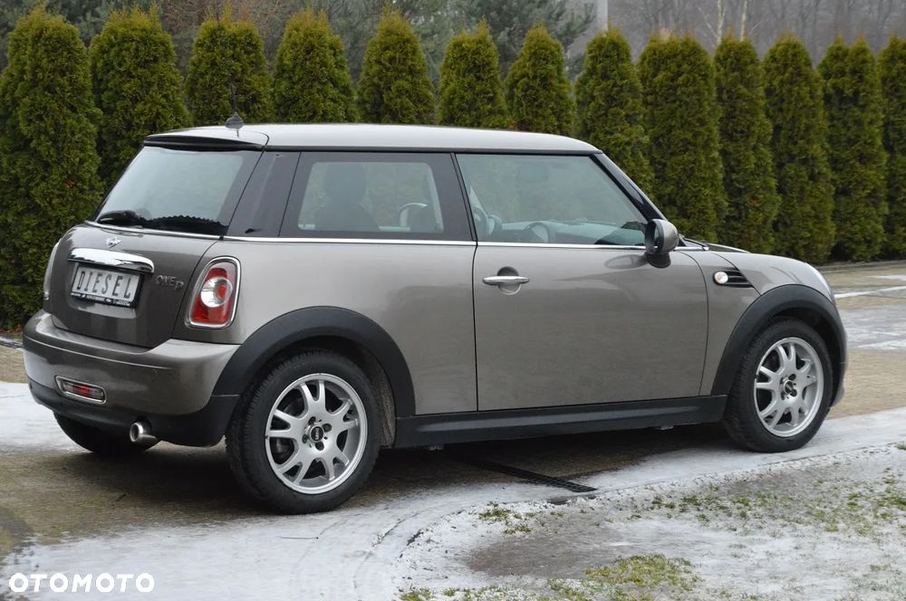 MINI ONE D Brick Lane - 5