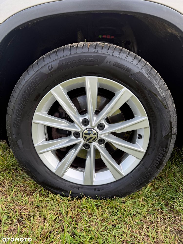 Volkswagen Tiguan 2.0 TDI DPF 4Motion BlueMotion Technology DSG Cup Sport & Style - 34
