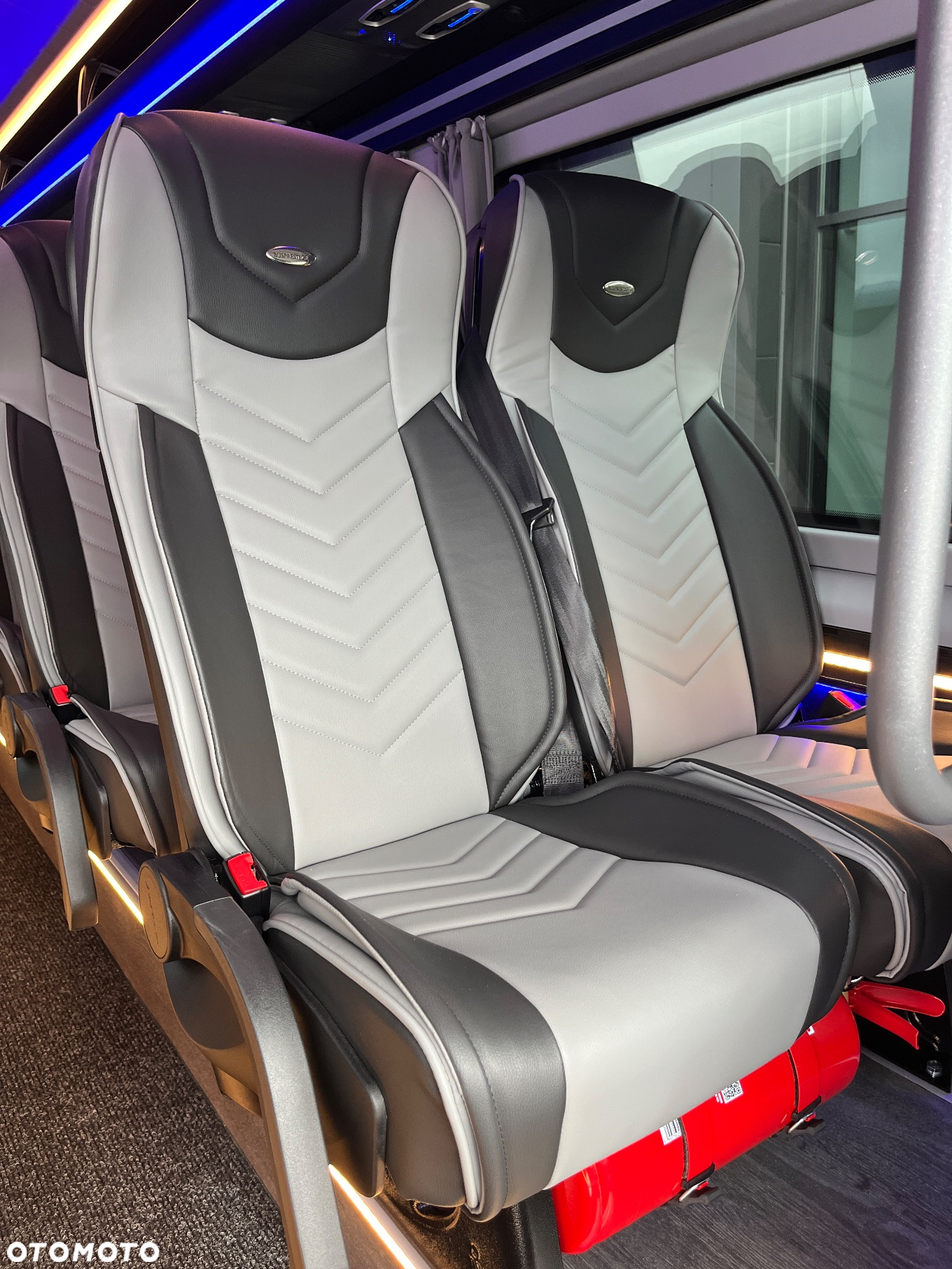 Mercedes-Benz Sprinter 519 - 13