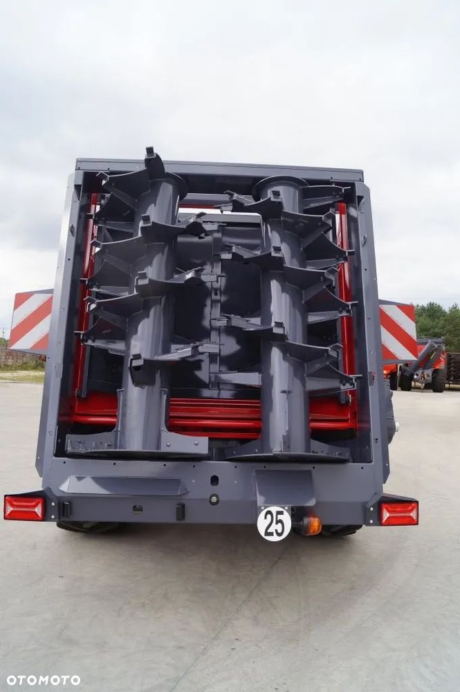 Perard Rozrzutnik Obornika Optium CE 165 SLC - 9