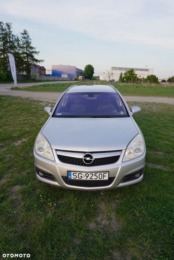 Opel Vectra 1.9 CDTI Cosmo - 2