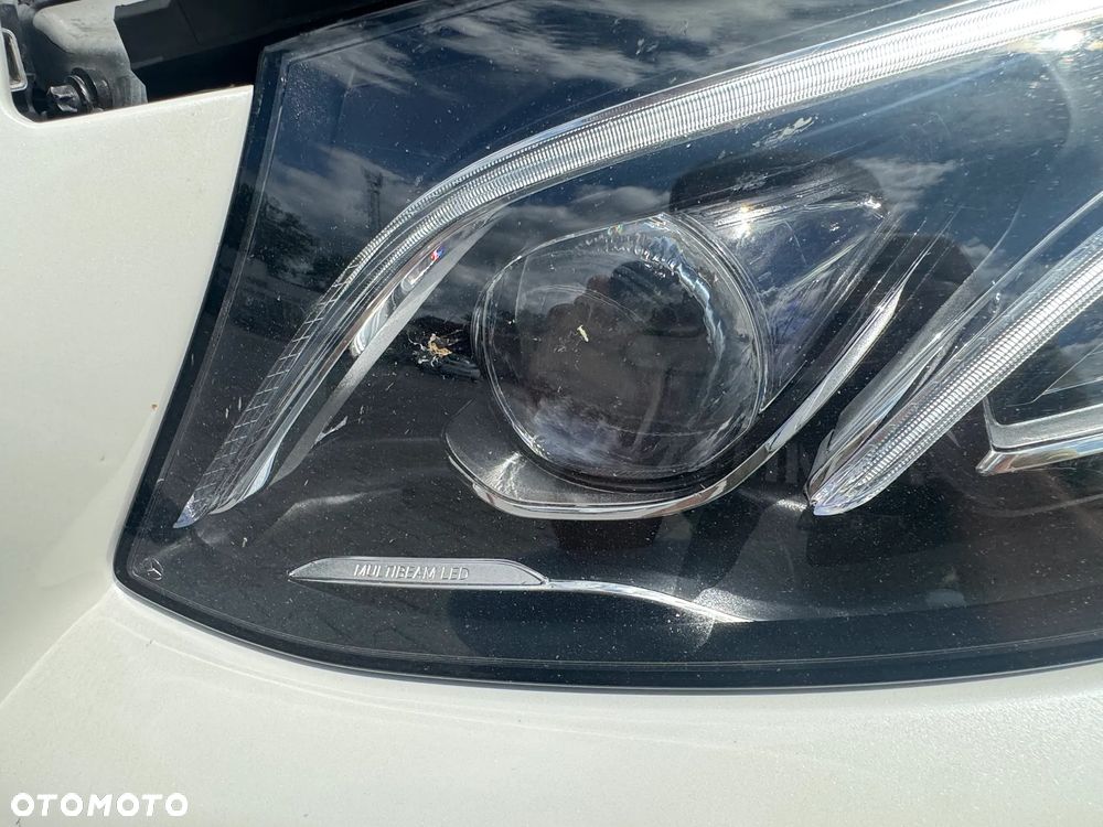 Mercedes-Benz Klasa E 400 d 4Matic T 9G-TRONIC AMG Line - 31