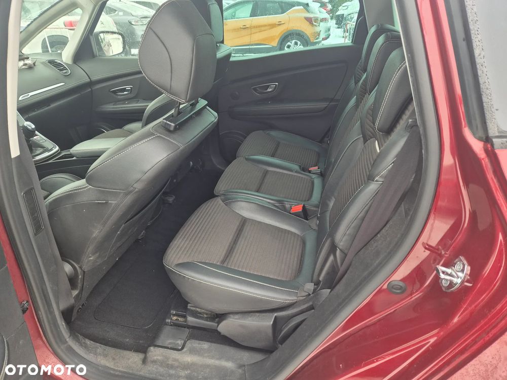 Renault Grand Scenic BLUE dCi 120 BOSE EDITION - 9