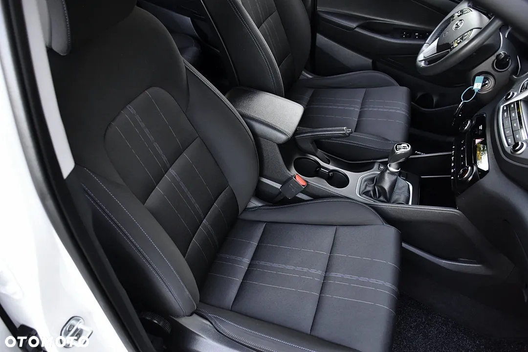 Hyundai Tucson 1.6 GDi 2WD Select - 29