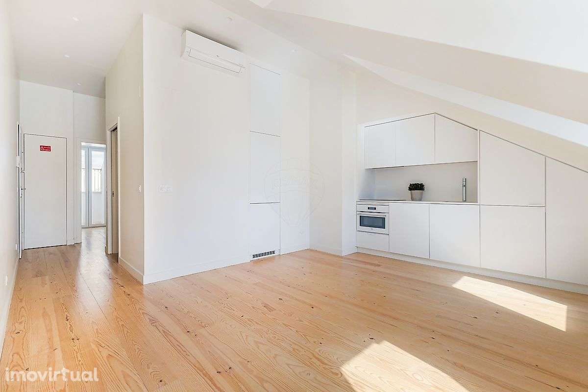 Apartamento T2 para arrendamento - Grande imagem: 2/29