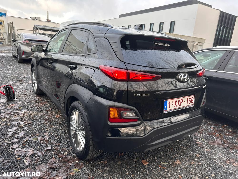 Hyundai KONA - 3