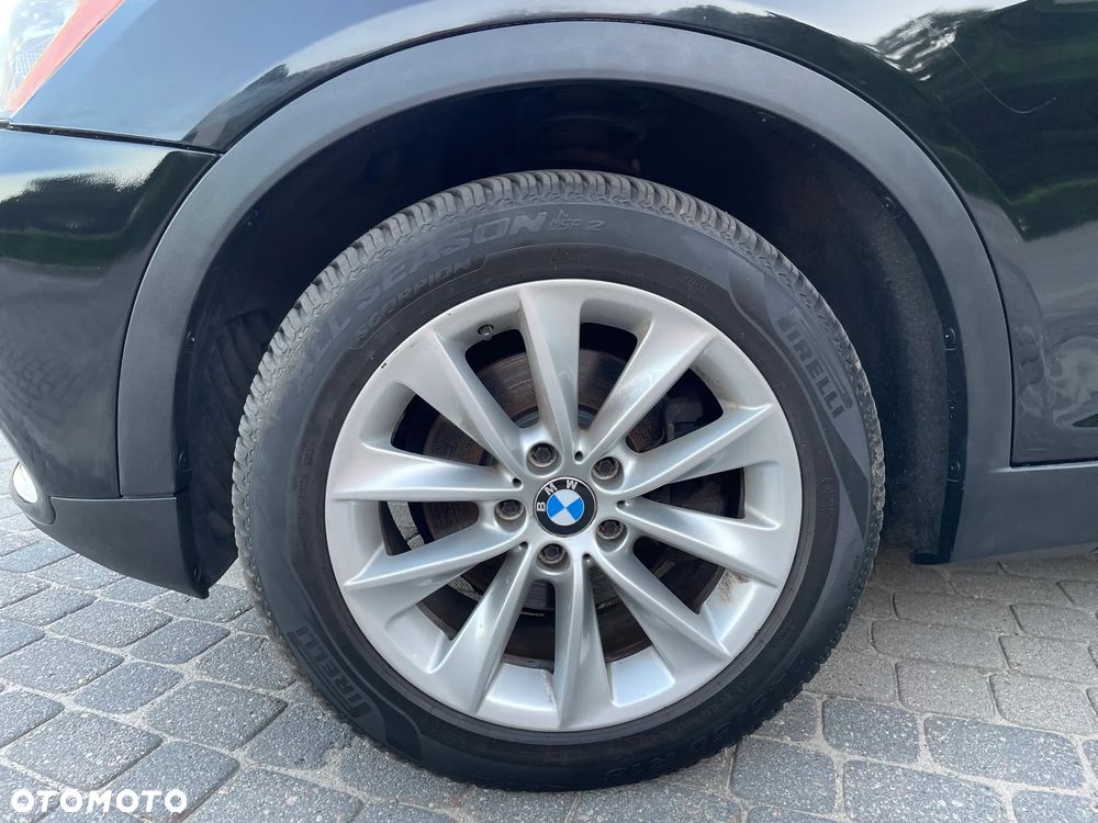 BMW X3 xDrive28i Sport-Aut - 32