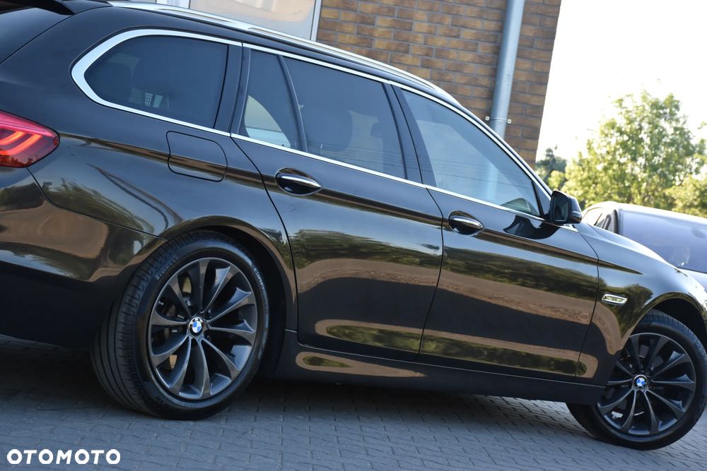 BMW Seria 5 518d Luxury Line - 41