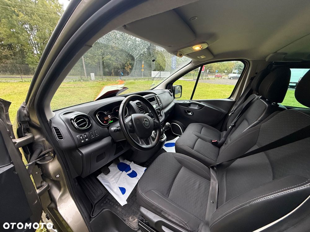 Opel Vivaro L2H1 2,9t Sport - 13