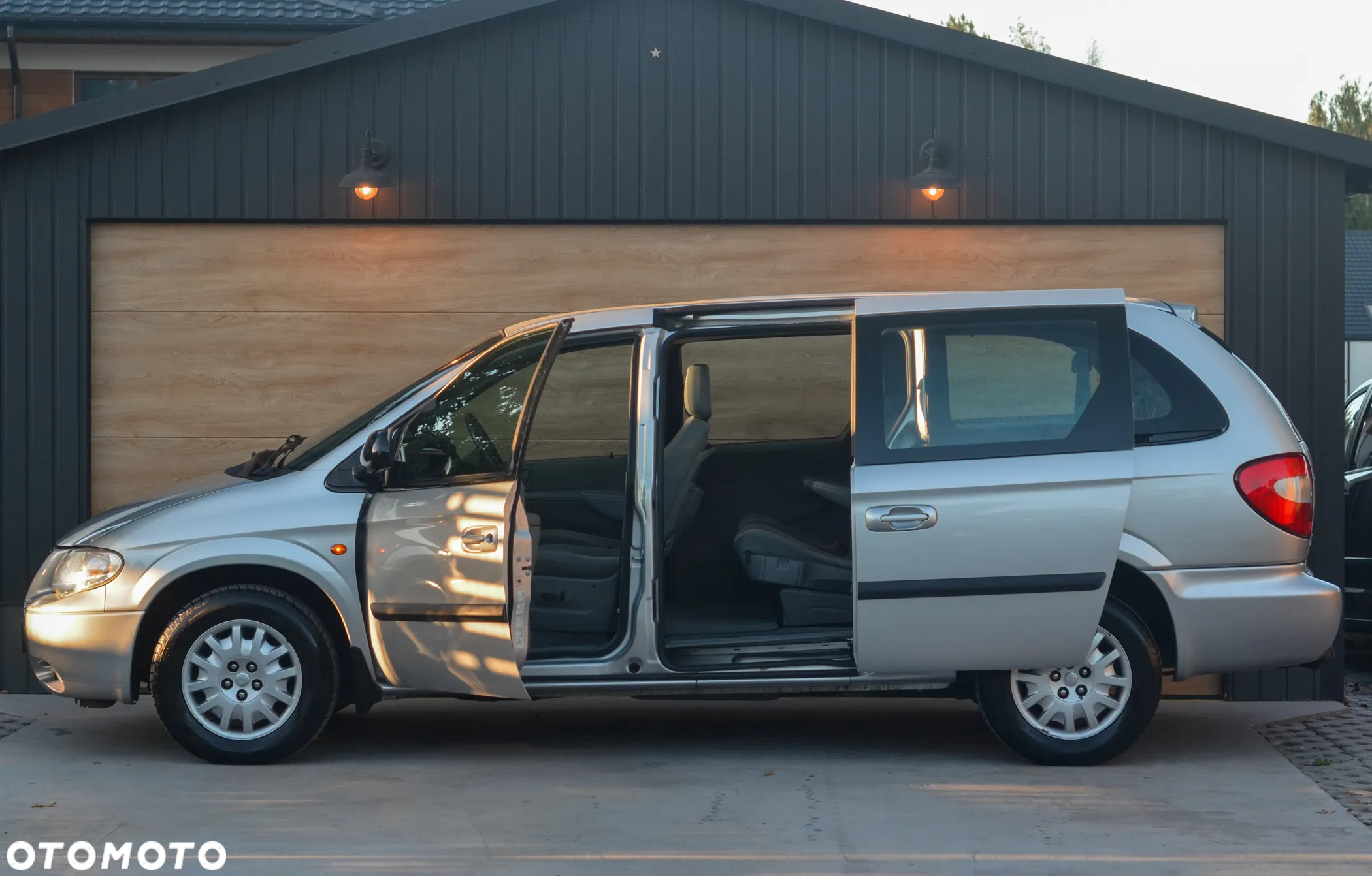 Chrysler Grand Voyager 3.3 LX S&G - 19