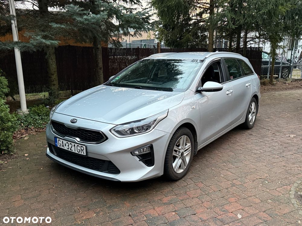 Kia Ceed 1.6 CRDi SCR L - 1