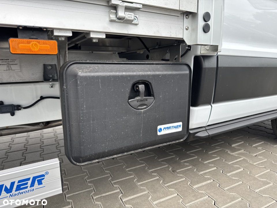 Ford Transit - 26