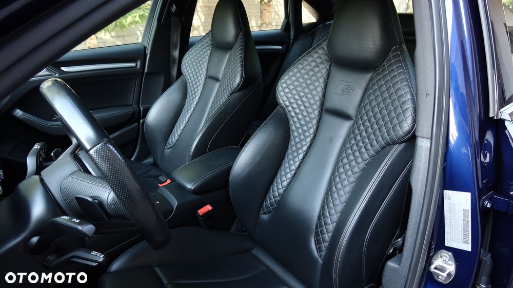 Audi S3 S tronic - 9