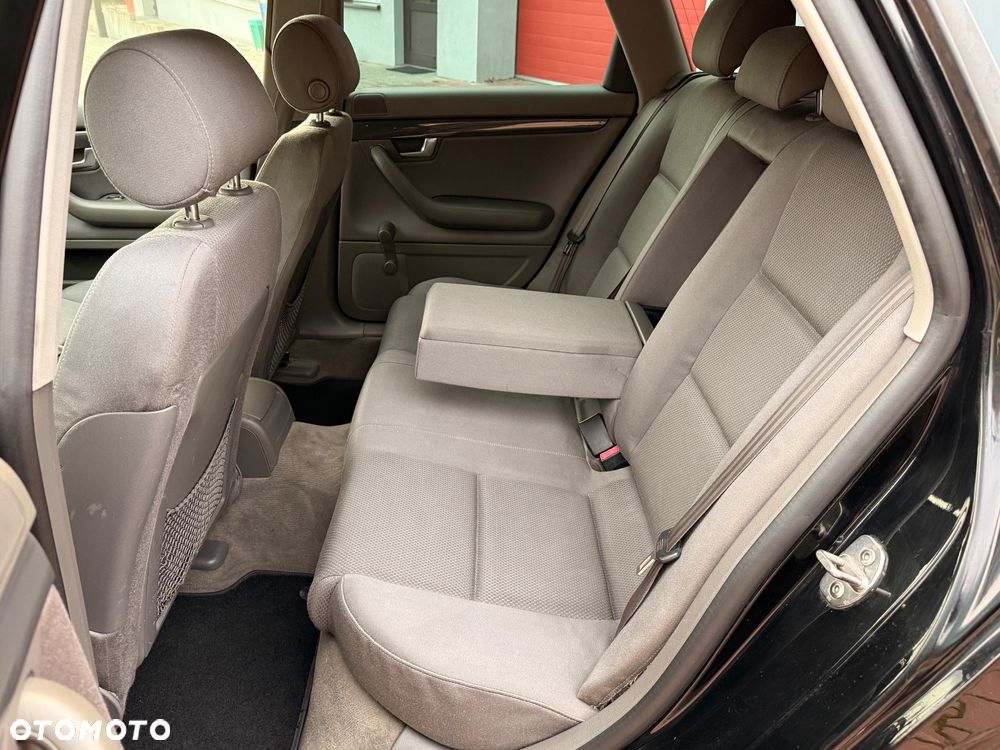 Audi A4 Avant 1.8T - 25