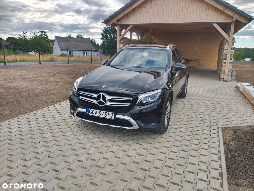 Mercedes-Benz GLC 220 d 4-Matic - 2