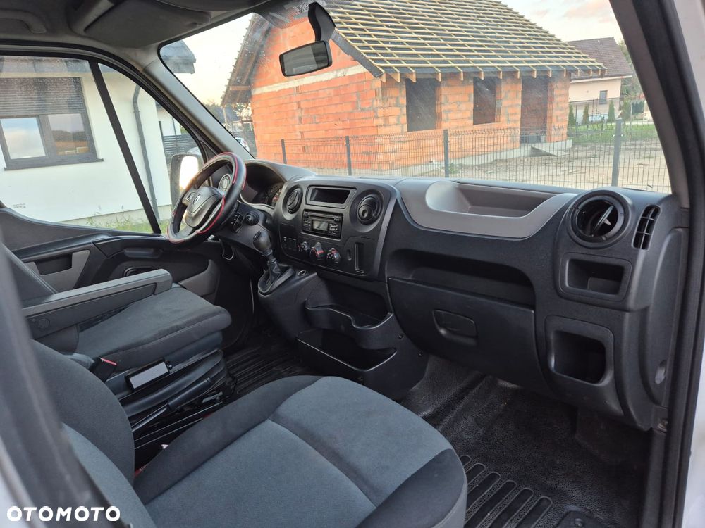 Renault Master - 11
