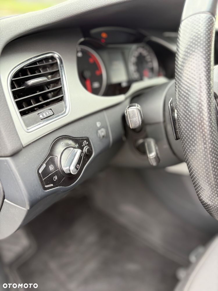 Audi A4 2.0 TDI Multitronic - 13