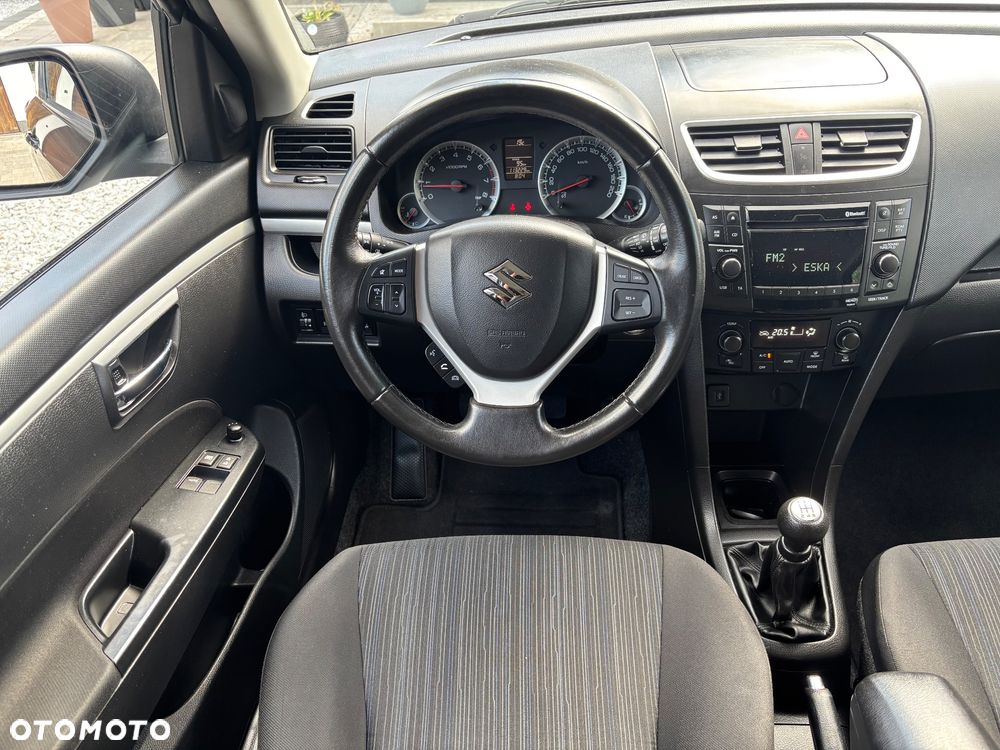 Suzuki Swift 1.2 Premium - 10