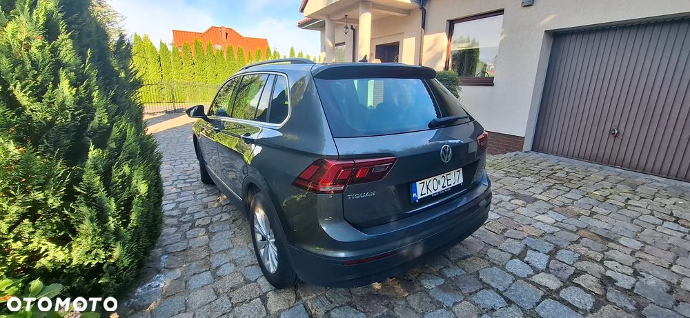 Volkswagen Tiguan - 8