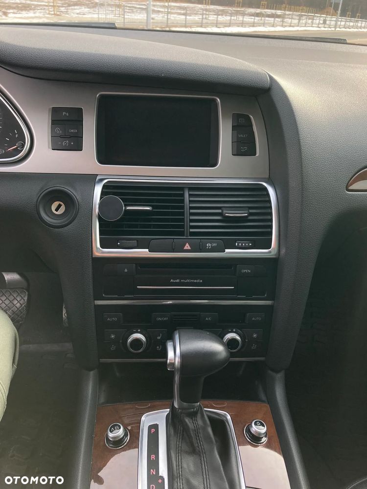 Audi Q7 - 19