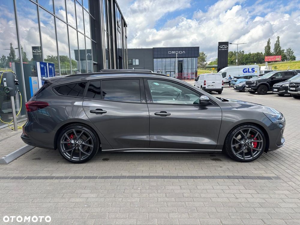 Ford Focus - 7