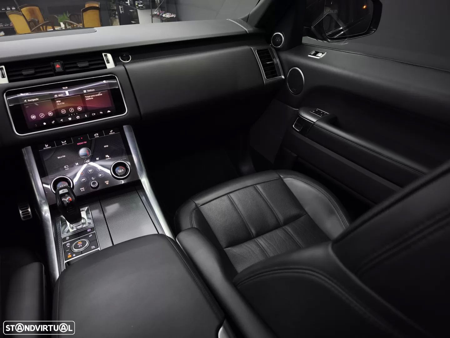 Land Rover Range Rover Sport P400e Hybrid HSE Dynamic - 32