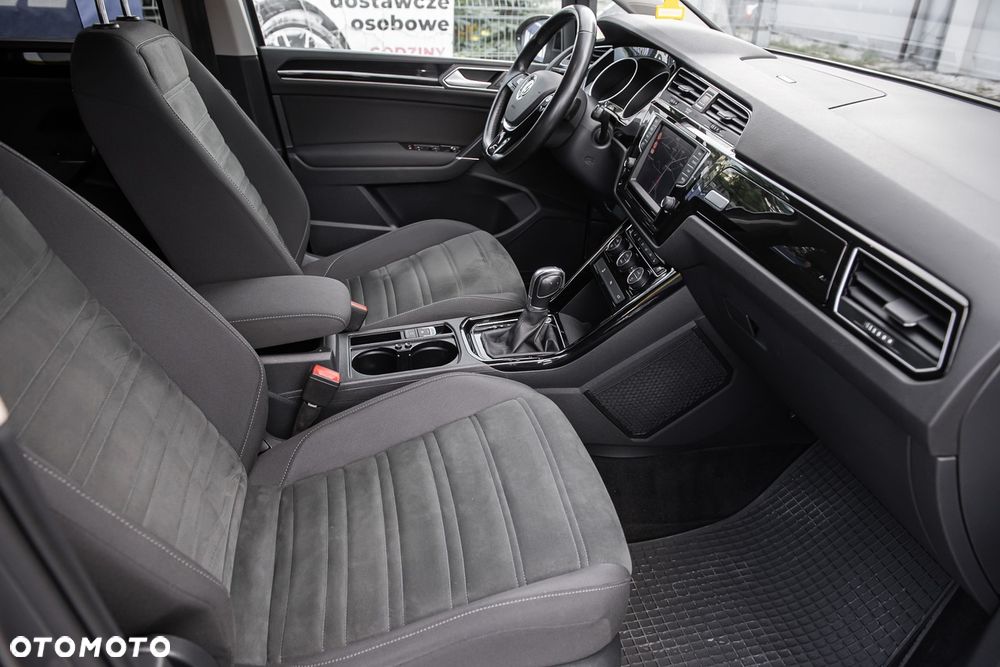 Volkswagen Touran 1.8 TSI (BlueMotion Technology) DSG Highline - 34