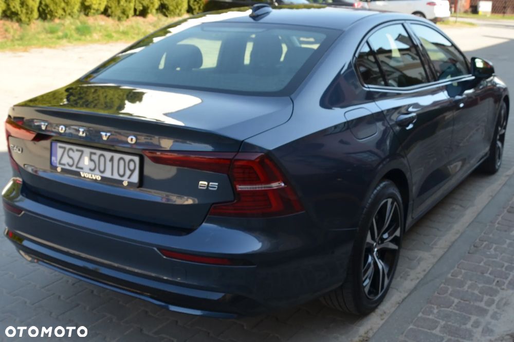 Volvo S60 B5 B R-Design - 34