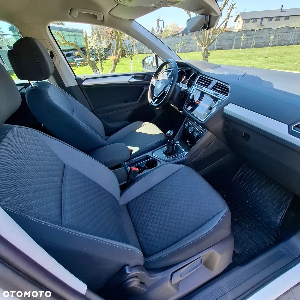 Volkswagen Tiguan 1.4 TSI BMT Comfortline - 15