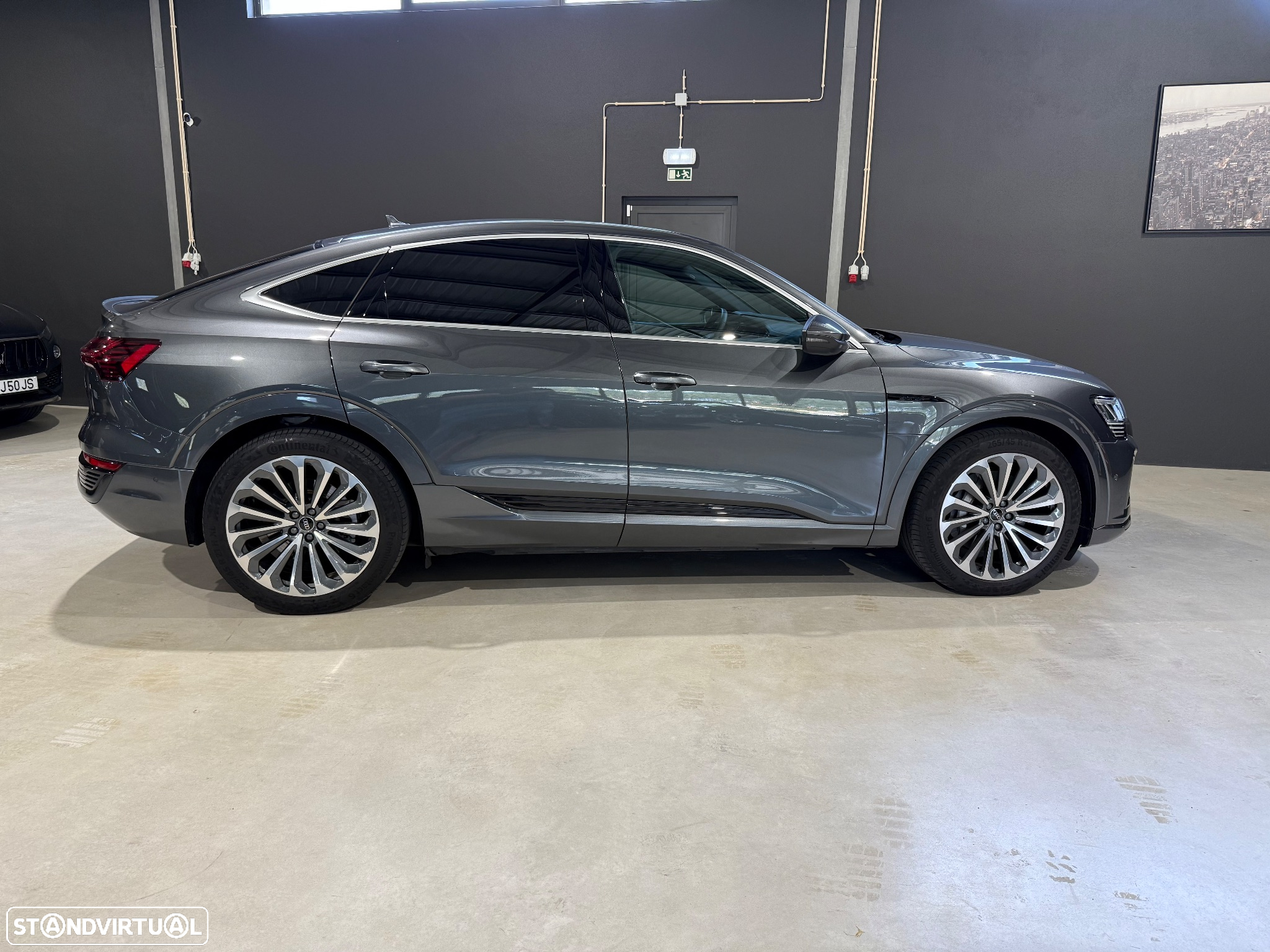 Audi Q8 e-Tron Sportback 50 quattro S line - 13