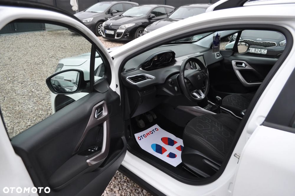 Peugeot 2008 82 VTI Active - 12